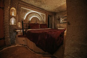 Vintage Cave House