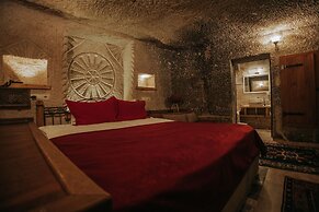 Vintage Cave House