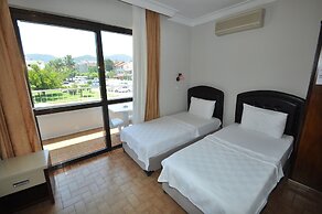 Defne Zevkim Hotel