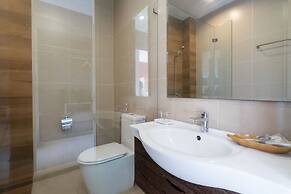The Thames Pool Access Resort SHA+