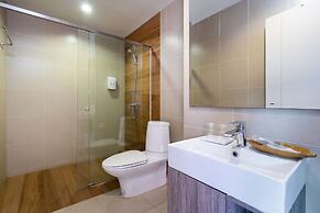 The Thames Pool Access Resort SHA+