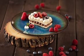 Lesna Perla - Restaurant and Hotel