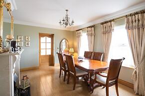 Drum Manor