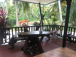 Phumiphat Resort  Koh Mook