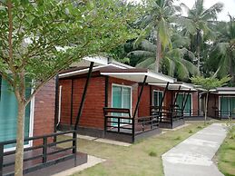 Phumiphat Resort  Koh Mook