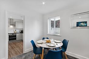 Karah Suites - The Galleria