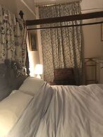 2 Bed House - Sleeps 6 - Garden, Pets, Parking