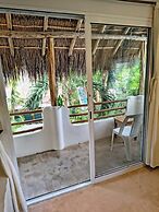 Hotel & Suites Oasis Bacalar