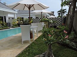 Kartika Villas