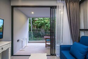 Palmyrah Surin by Lofty