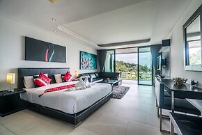 Twin Sands by Lofty