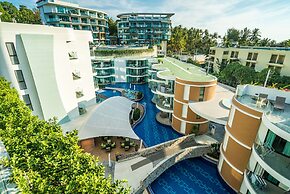 Twin Sands by Lofty