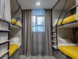 VDali Poshtel - Hostel