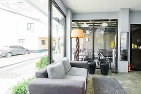 Super OYO 495 The Pocket Hotel