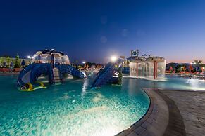 Caretta Beach Resort & Waterpark