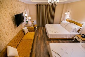 Legacy Hotel