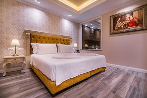 Legacy Hotel
