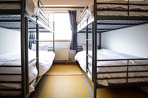 The Phat Packers - Hostel
