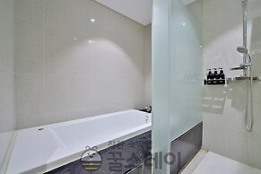 Golden Hotel Incheon
