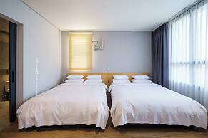 LACOZi STAY Seoul