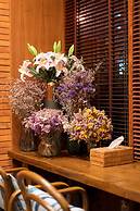 Salee Boutique Hotel