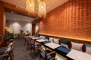 Salee Boutique Hotel