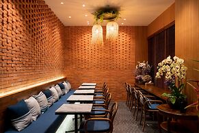 Salee Boutique Hotel