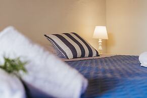 Sunflower Apartments & Studios