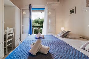 Sunflower Apartments & Studios