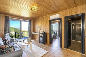 Avena Mountain Hotel - Adults Only