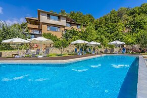 Avena Mountain Hotel - Adults Only