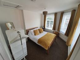 59a Whitstable - 1 Bedroom Flat, Balcony & Parking