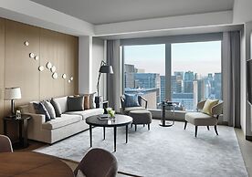 Four Seasons Hotel Tokyo at Otemachi