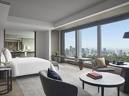 Four Seasons Hotel Tokyo at Otemachi