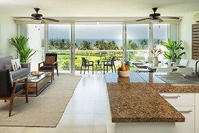 ARENA Stunning 2 BDR Beachfront- Designer Vibes