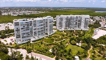 BRISA Beachfront Studio- Amazing Oceanview