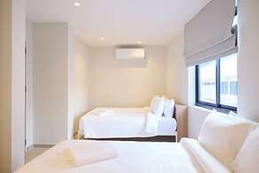 Theme Boutique Hotel