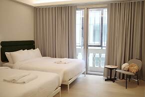 Theme Boutique Hotel
