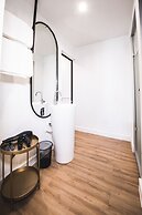 Theme Boutique Hotel