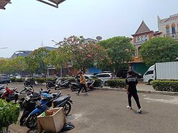 Ratana Cengkareng