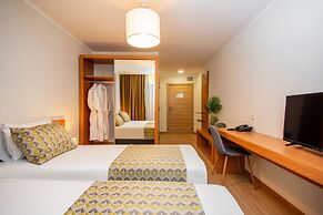 Orbi Palace Hotel Official