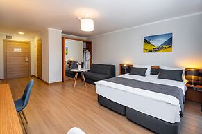 Orbi Palace Hotel Official