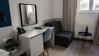 Hotel Blue
