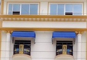 Hotel Tara Tower