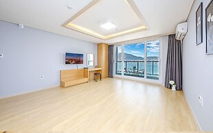 Adel Pension