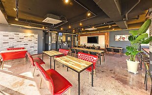 Adel Pension