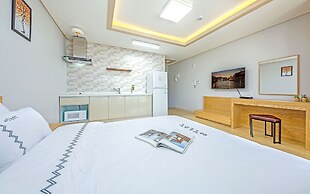 Adel Pension