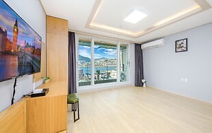 Adel Pension