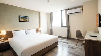 B2 Korat Premier Hotel