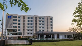 B2 Korat Premier Hotel